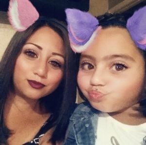 Meet your Posher, Esmeralda